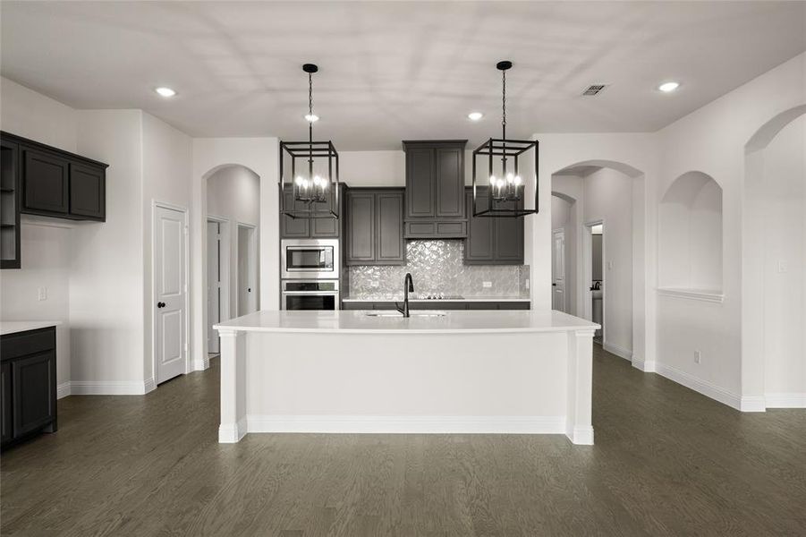 117 Grey Wolf- Kitchen-2