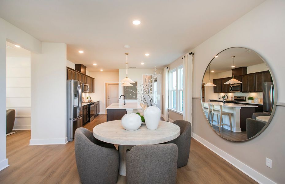 Cafe in new home design at 55+ Active Adult Del Webb near Nashville. Cafe in new home design at 55+ Active Adult Del Webb near Nashville.