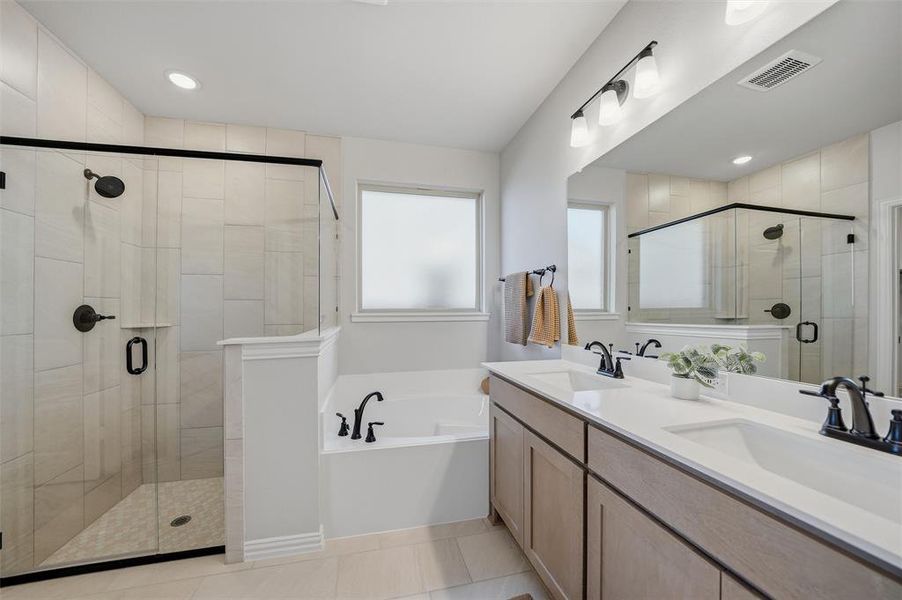 Furnished interior view inside a new home in Morningstar, Aledo (Image 6).