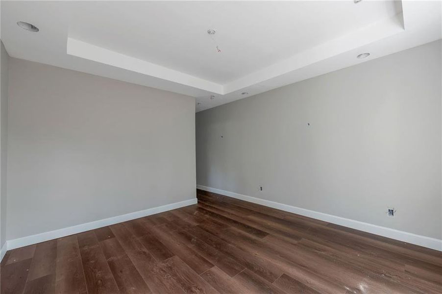 Spacious, unfurnished interior of a new home in , Atlanta (Image 15).