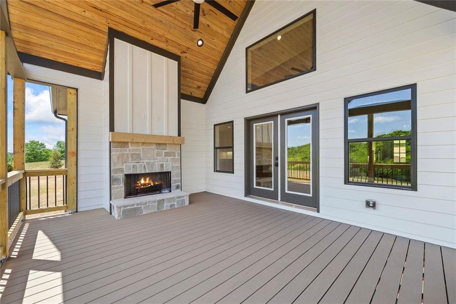 Exterior details and patio area of a home in , Monroe (Image 39).