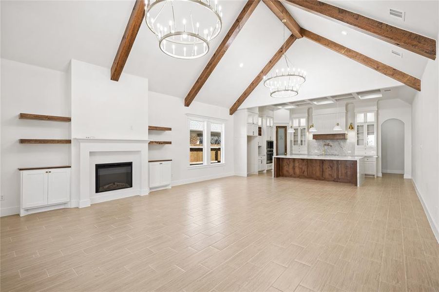 Spacious, unfurnished interior of a new home in , Fort Worth (Image 14).