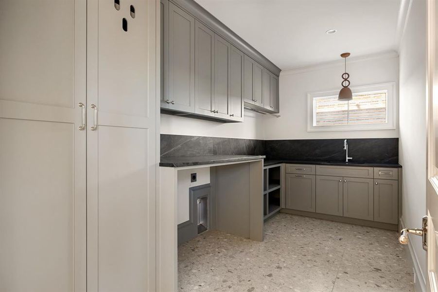 Furnished interior view inside a new home in , Frisco (Image 11).