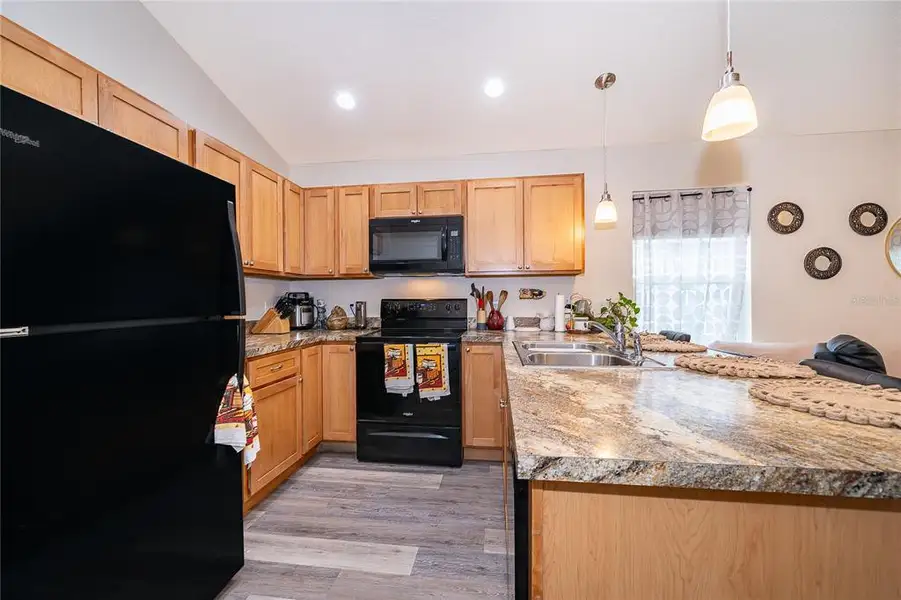 Furnished interior view inside a new home in , Tavares (Image 8).