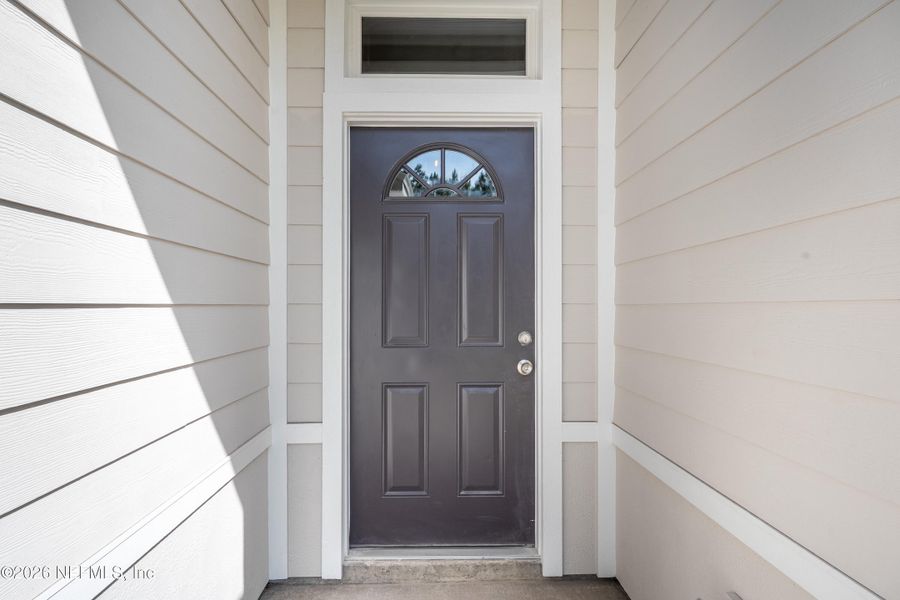 Exterior details and patio area of a home in , Jacksonville (Image 18).