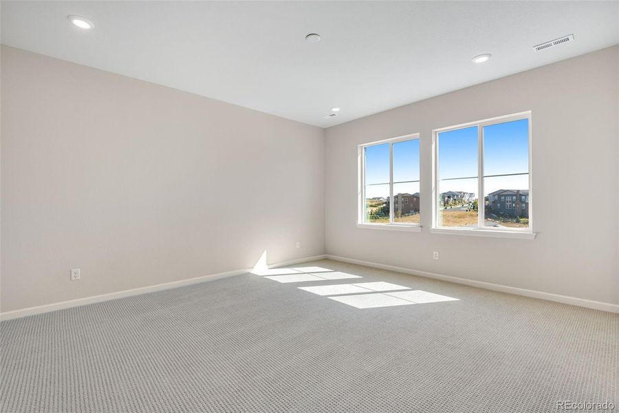 Spacious, unfurnished interior of a new home in Wild Oak at The Canyons, Castle Pines (Image 30). Spacious, unfurnished interior of a new home in Wild Oak at The Canyons, Castle Pines (Image 30).