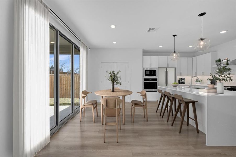 Furnished interior view inside a new home in Heritage Ranch, Sherman (Image 27).