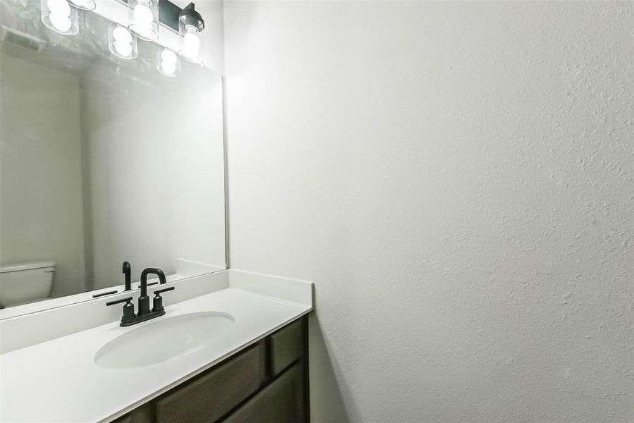 Close-up of interior finishes inside a home in , Baytown (Image 16).