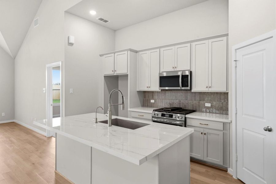 Furnished interior view inside a new home in Sienna 45', 50', Missouri City (Image 10).