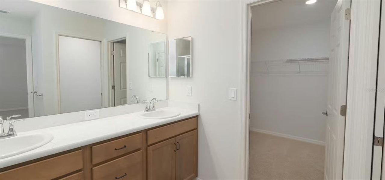 Furnished interior view inside a new home in Geneva Landings, Davenport (Image 4).