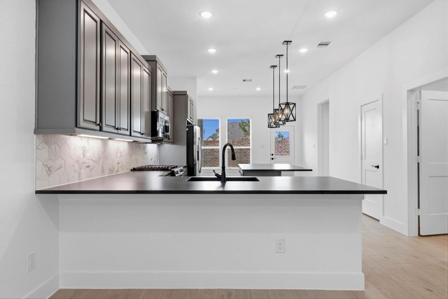 Furnished interior view inside a new home in Emory Glen, Magnolia (Image 10).