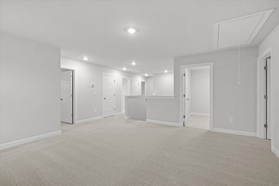 Spacious, unfurnished interior of a new home in Collier Ridge, Moore (Image 23).