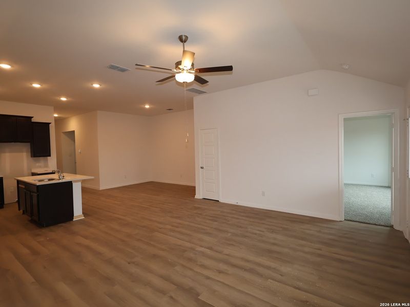 Spacious, unfurnished interior of a new home in Agave, San Antonio (Image 28). Spacious, unfurnished interior of a new home in Agave, San Antonio (Image 28).