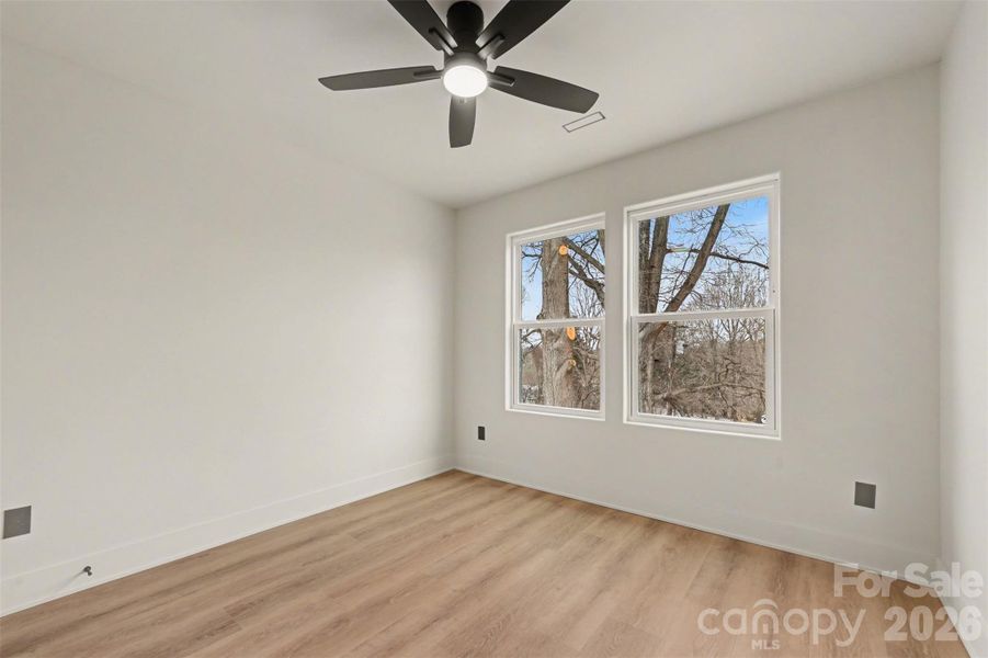 Spacious, unfurnished interior of a new home in , Concord (Image 21).