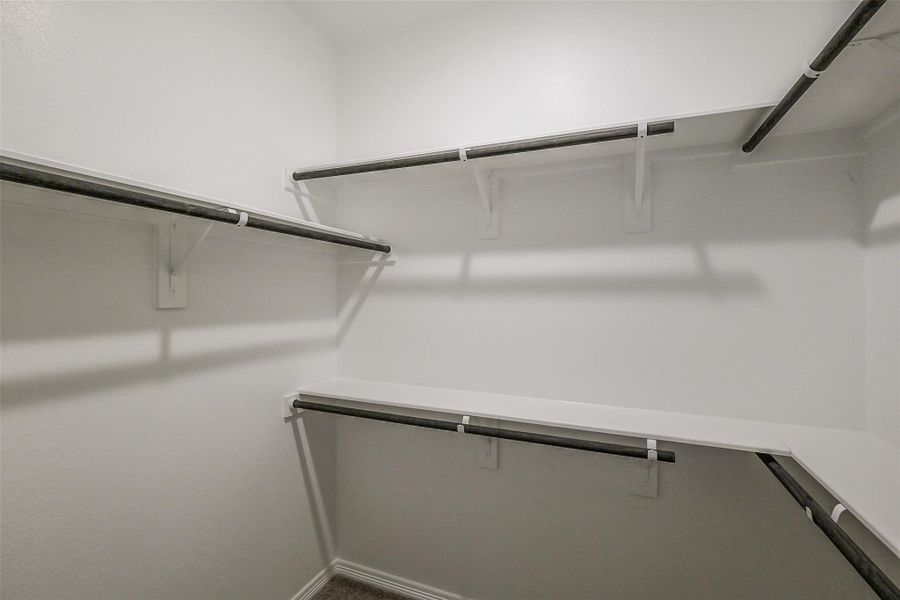 Spacious, unfurnished interior of a new home in , Houston (Image 22).