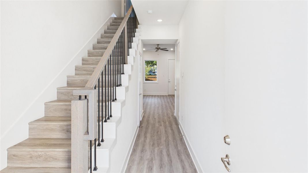 Spacious, unfurnished interior of a new home in , Houston (Image 14).