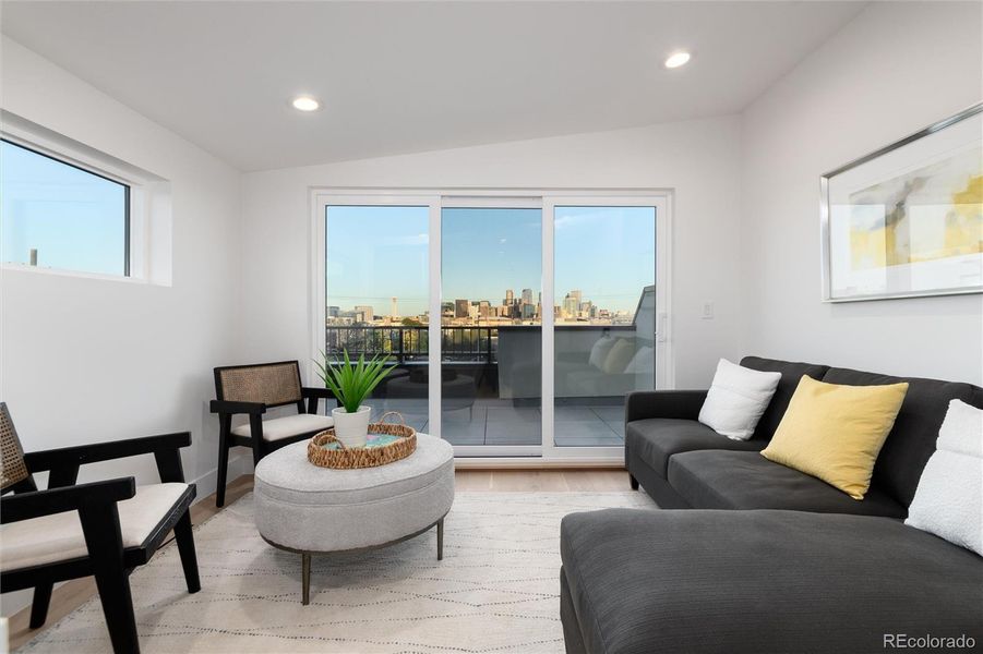 Incredible City Views from 3rd Floor!