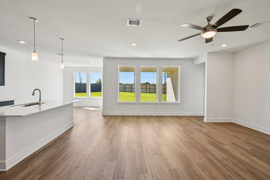 1106 Big Longhorn Great Room Windows 1106 Big Longhorn Great Room Windows