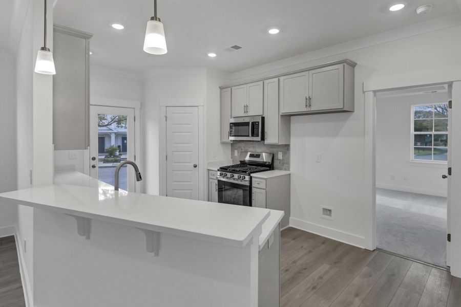 Furnished interior view inside a new home in Lake Carolina Townhomes, Columbia (Image 6).