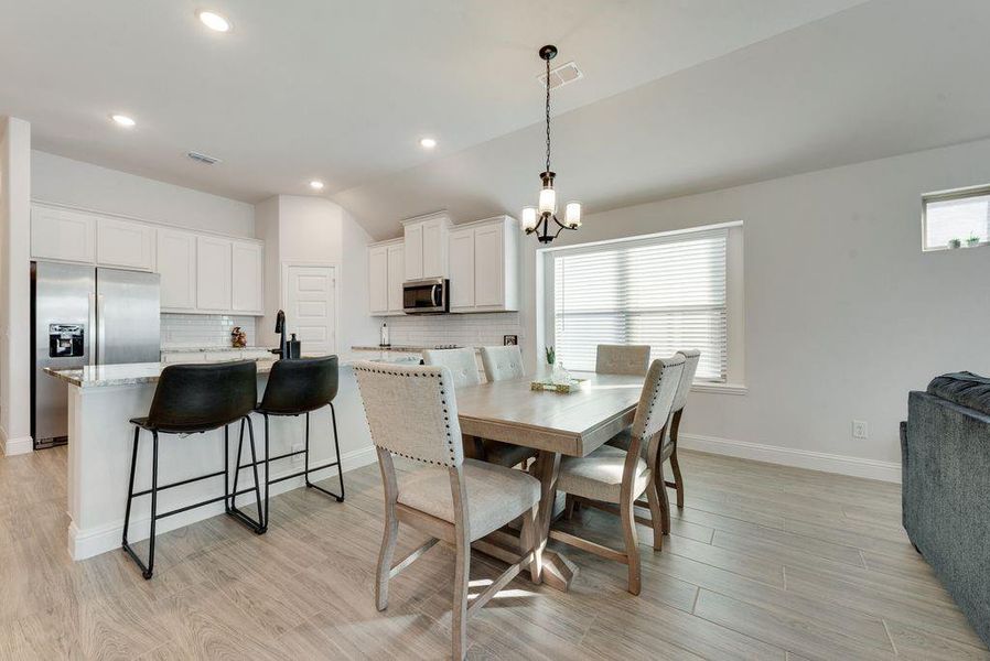 Furnished interior view inside a new home in , Alvarado (Image 12).