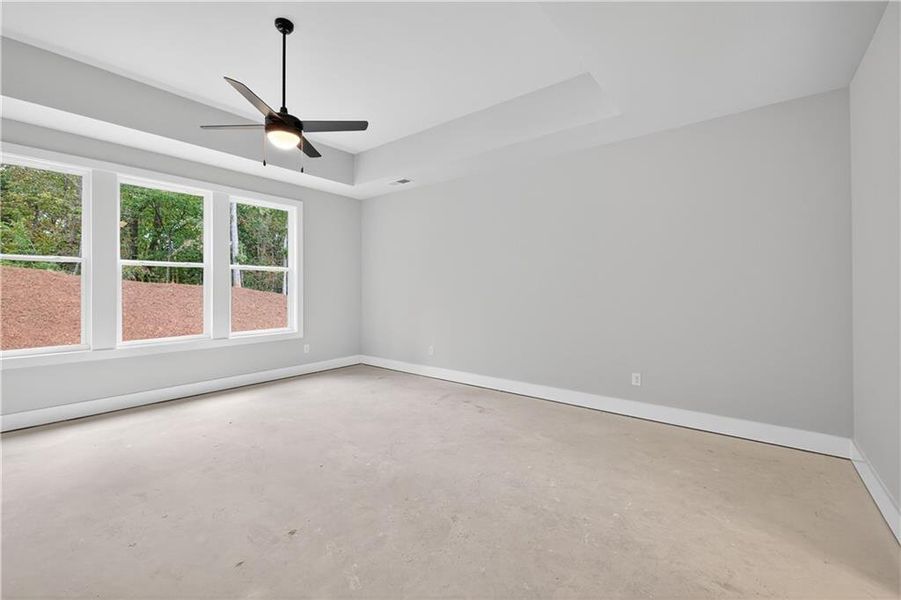 Spacious, unfurnished interior of a new home in , Gainesville (Image 26).