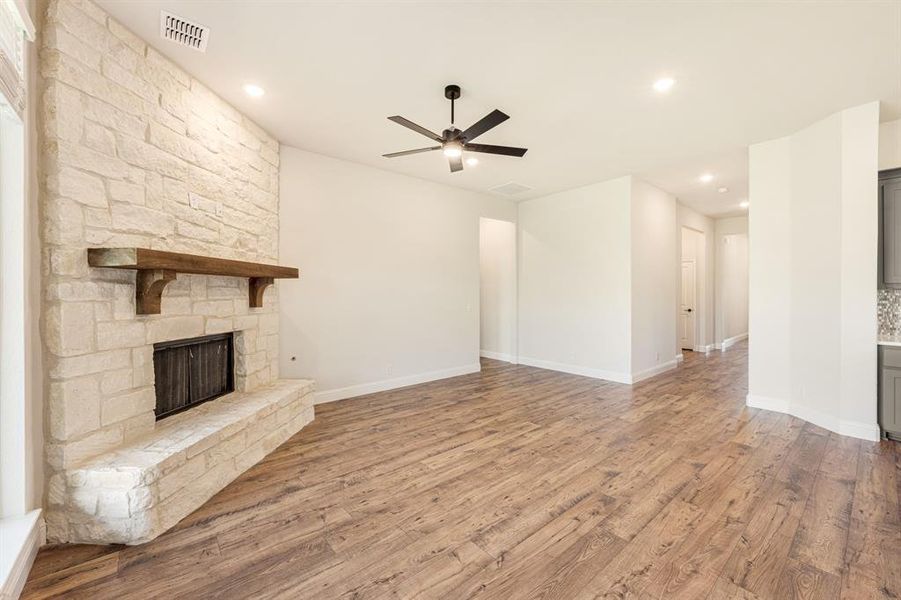 Spacious, unfurnished interior of a new home in Godley Ranch Classic, Godley (Image 25). Spacious, unfurnished interior of a new home in Godley Ranch Classic, Godley (Image 25).
