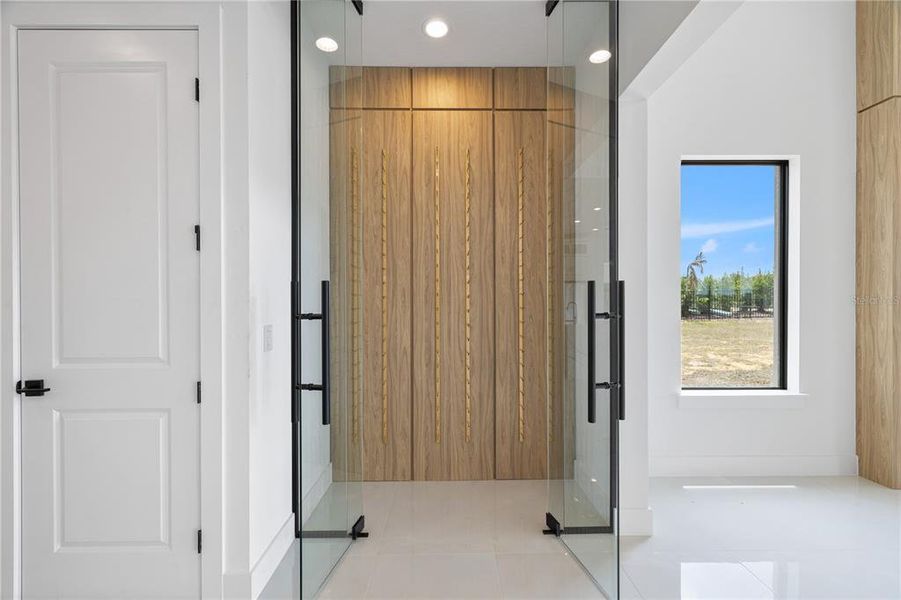 Furnished interior view inside a new home in , Montverde (Image 12).