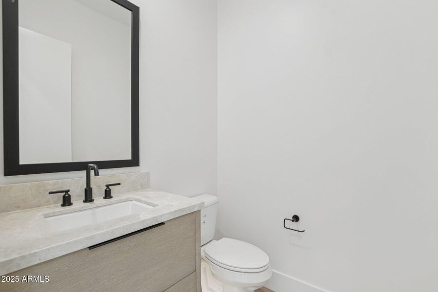 28-web-or-mls-E Buckskin Trail-S2407-025