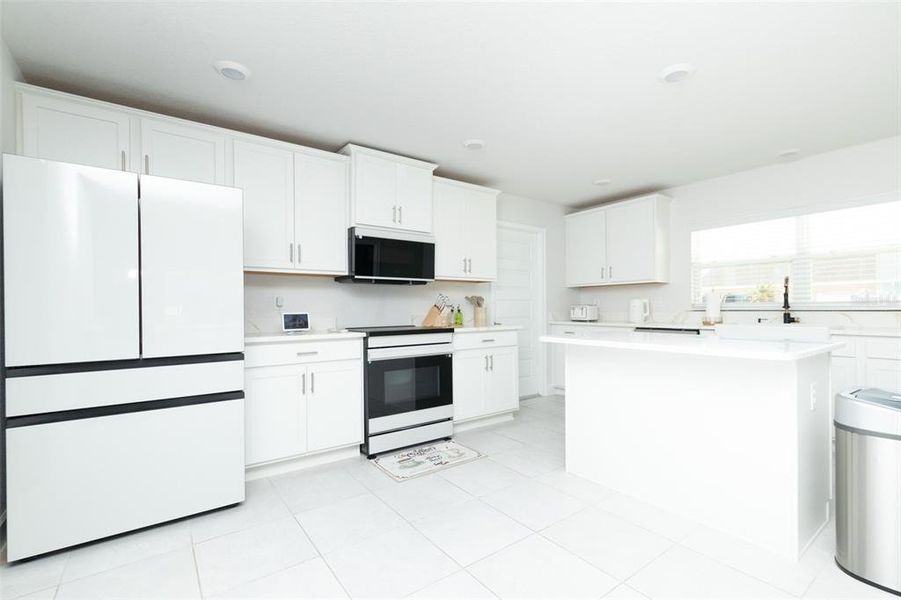 Furnished interior view inside a new home in Dorchester, Ocala (Image 49).