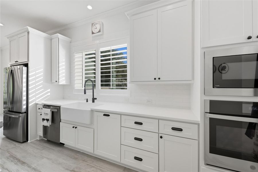 Furnished interior view inside a new home in , La Grange (Image 4).