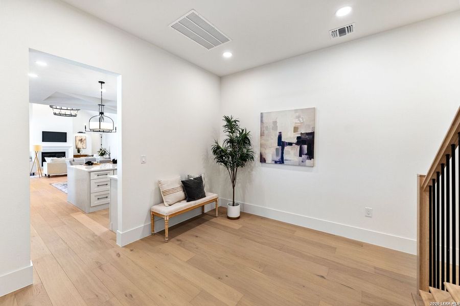 Furnished interior view inside a new home in , Bulverde (Image 46). Furnished interior view inside a new home in , Bulverde (Image 46).