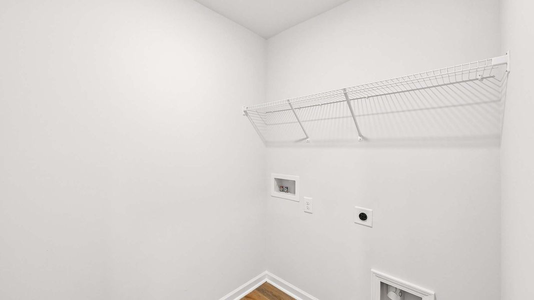 Spacious, unfurnished interior of a new home in The Hamptons at Hickory, Hickory (Image 28).