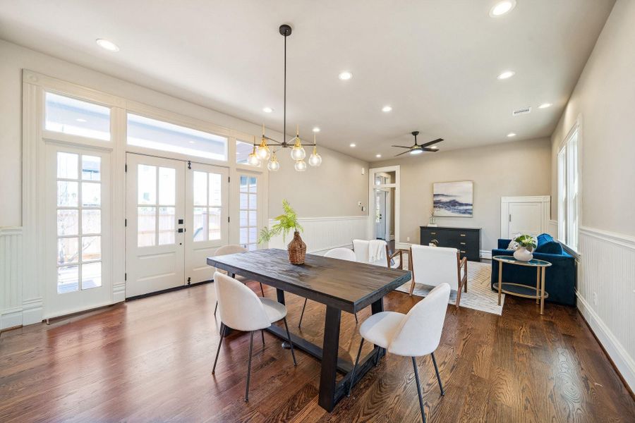 Current dining table seats 4-6, but plenty of room for a larger table! Current dining table seats 4-6, but plenty of room for a larger table!