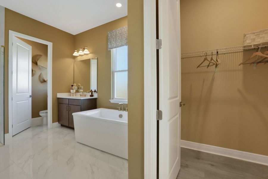 New Home in Winter Garden, FL.  - Slide 16