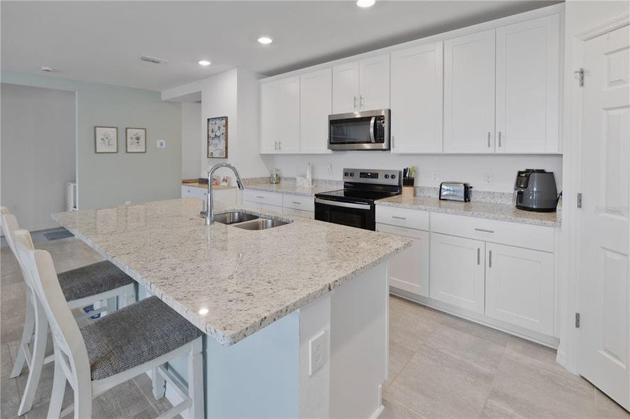 Furnished interior view inside a new home in , Winter Haven (Image 29).