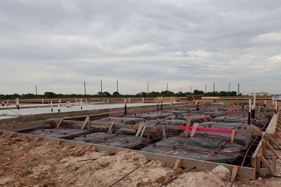 Every foundation at DWH is engineered and it’s inspected three times! We do not do “batch” testing. Rest easy knowing your foundation comes with a 10 year warranty. Every foundation at DWH is engineered and it’s inspected three times! We do not do “batch” testing. Rest easy knowing your foundation comes with a 10 year warranty.