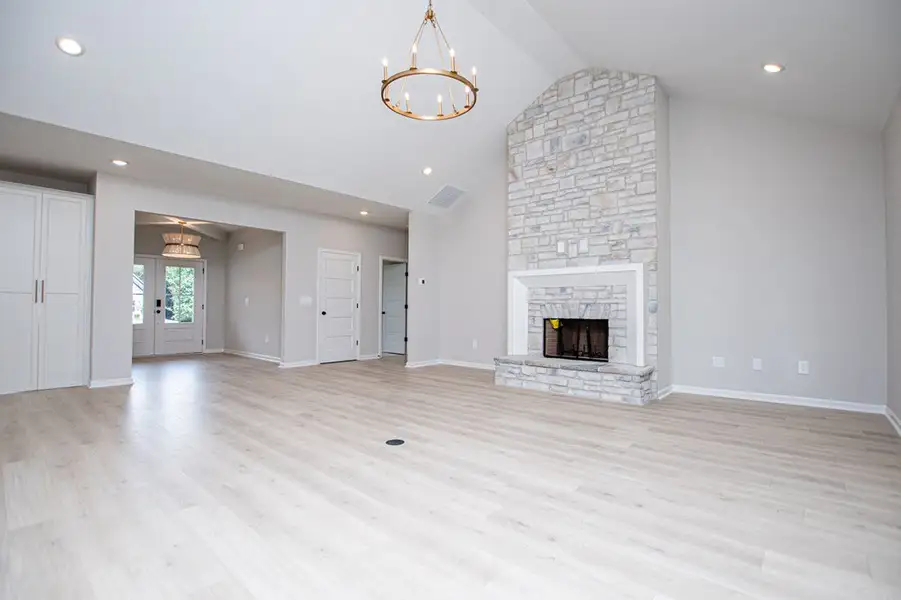 Spacious, unfurnished interior of a new home in WOODMONT RESERVE, Roopville (Image 45).