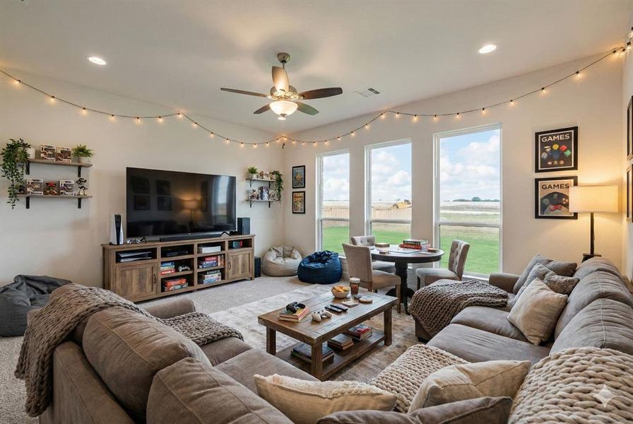 Furnished interior view inside a new home in Lakeridge Estates - 1 Acre Lots, Lorena (Image 13). Furnished interior view inside a new home in Lakeridge Estates - 1 Acre Lots, Lorena (Image 13).