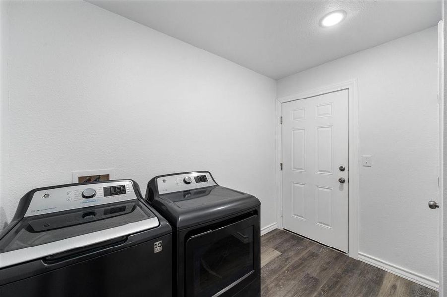 Image 28 of a home in .