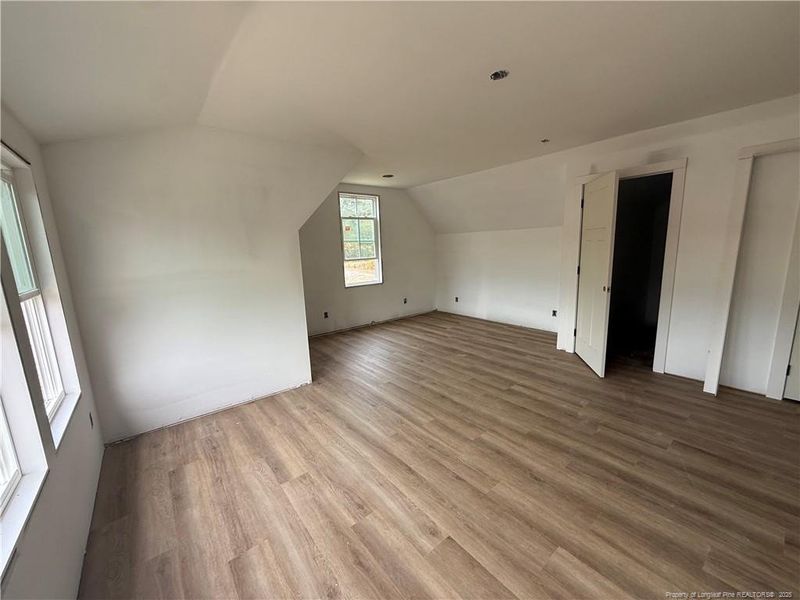 Bonus Room/4th Bedroom