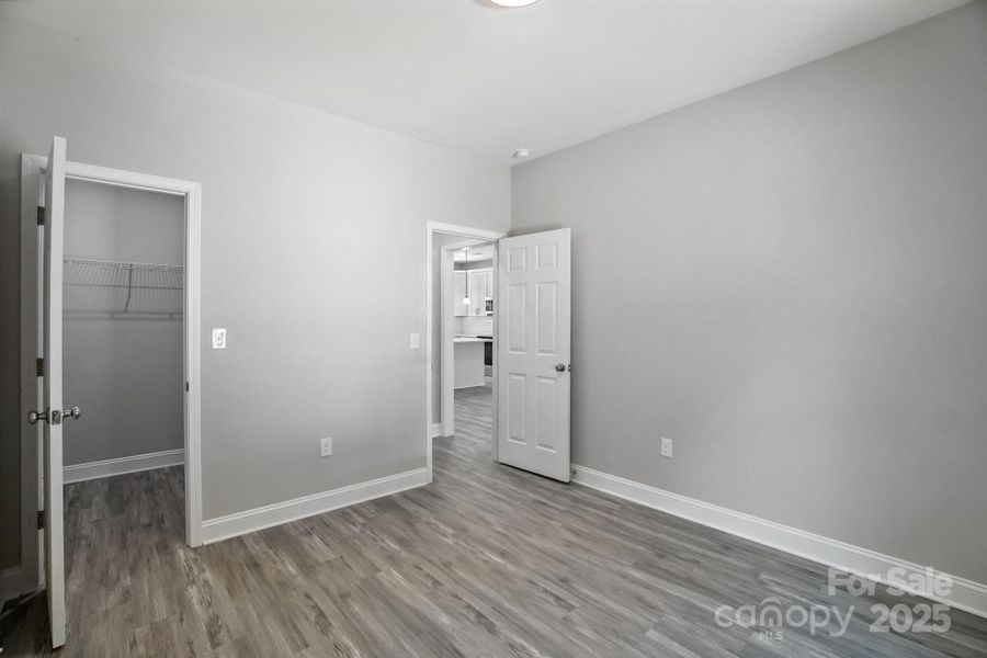 Spacious, unfurnished interior of a new home in , Charlotte (Image 19).