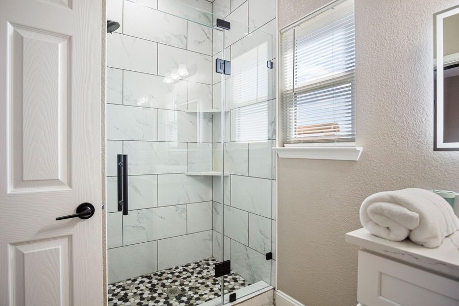 Furnished interior view inside a new home in , Bolivar (Image 14).