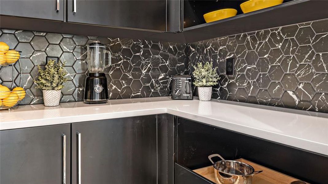 Close-up of interior finishes inside a home in , Lady Lake (Image 20).