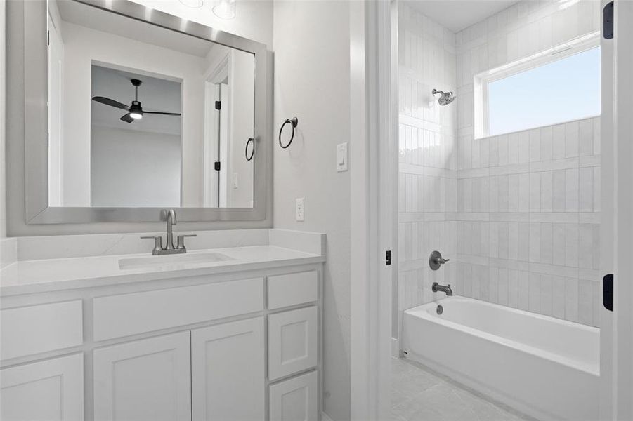 Furnished interior view inside a new home in Aledo Heights - Aledo ISD, Annetta South (Image 14).