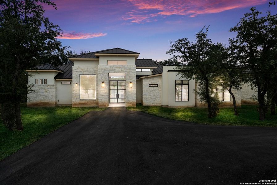 Image 37 of a home in . Image 37 of a home in .