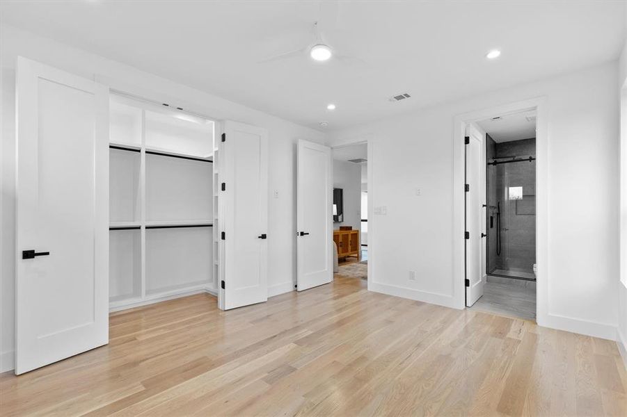 Spacious, unfurnished interior of a new home in , Dallas (Image 22).