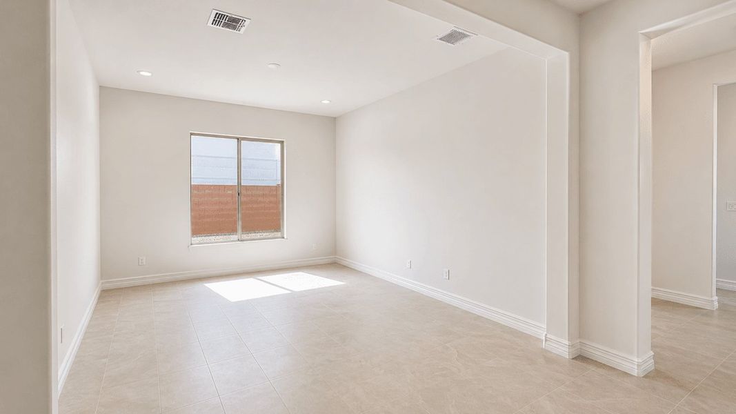 Spacious, unfurnished interior of a new home in Harmony at Montecito in Estrella, Goodyear (Image 10).