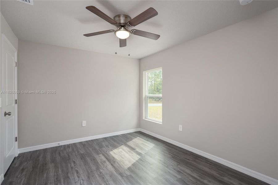 Spacious, unfurnished interior of a new home in , Palm Bay (Image 20).