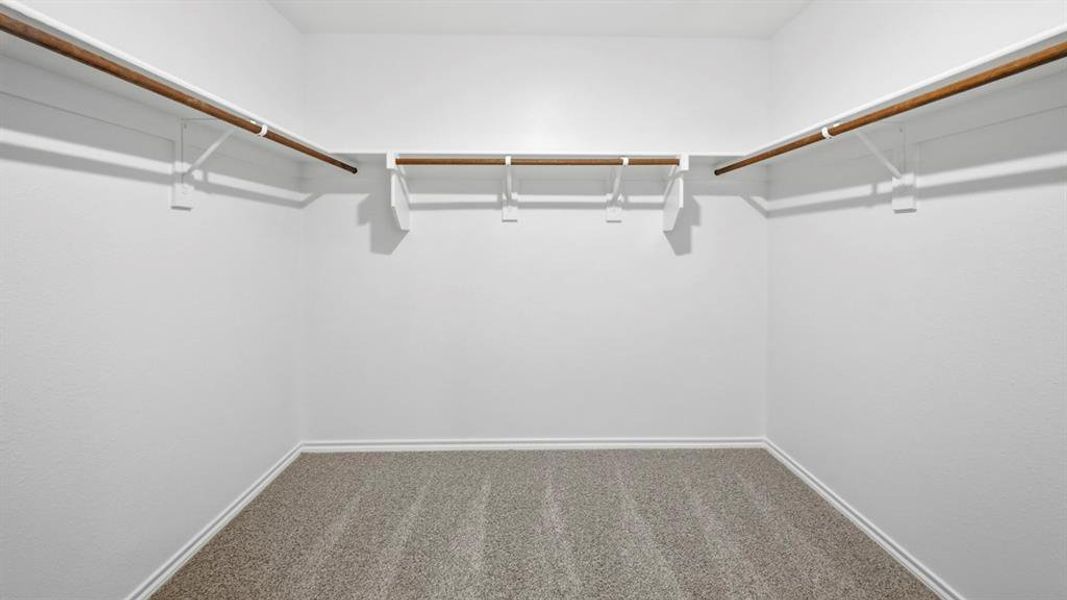 Spacious, unfurnished interior of a new home in Sweetwater Springs, Sherman (Image 14).