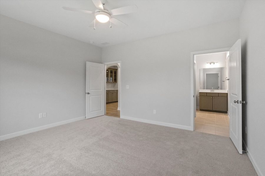 Spacious, unfurnished interior of a new home in Winston Ridge, Youngsville (Image 27).